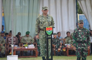Pangdam XXI/Radin Inten Tutup TMMD ke-126 Kodim 0427/Way Kanan